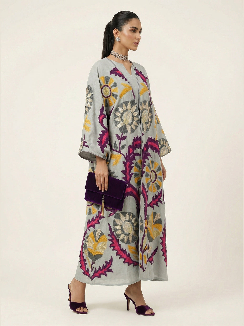 2 Pieces embroidered linen Kaftan/Dara'a in Grey I   دراعة فخمة مطرزة من قطعتين