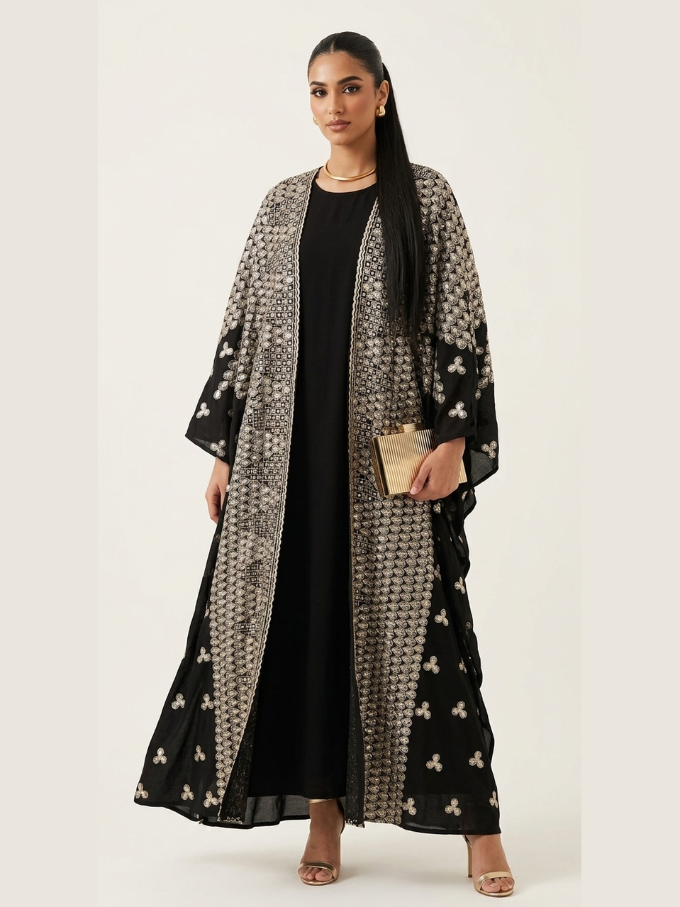 Embroidered Linen Bisht Abaya Black I بشت كويتي مطرز بالذهبي مع فستان من الكتان