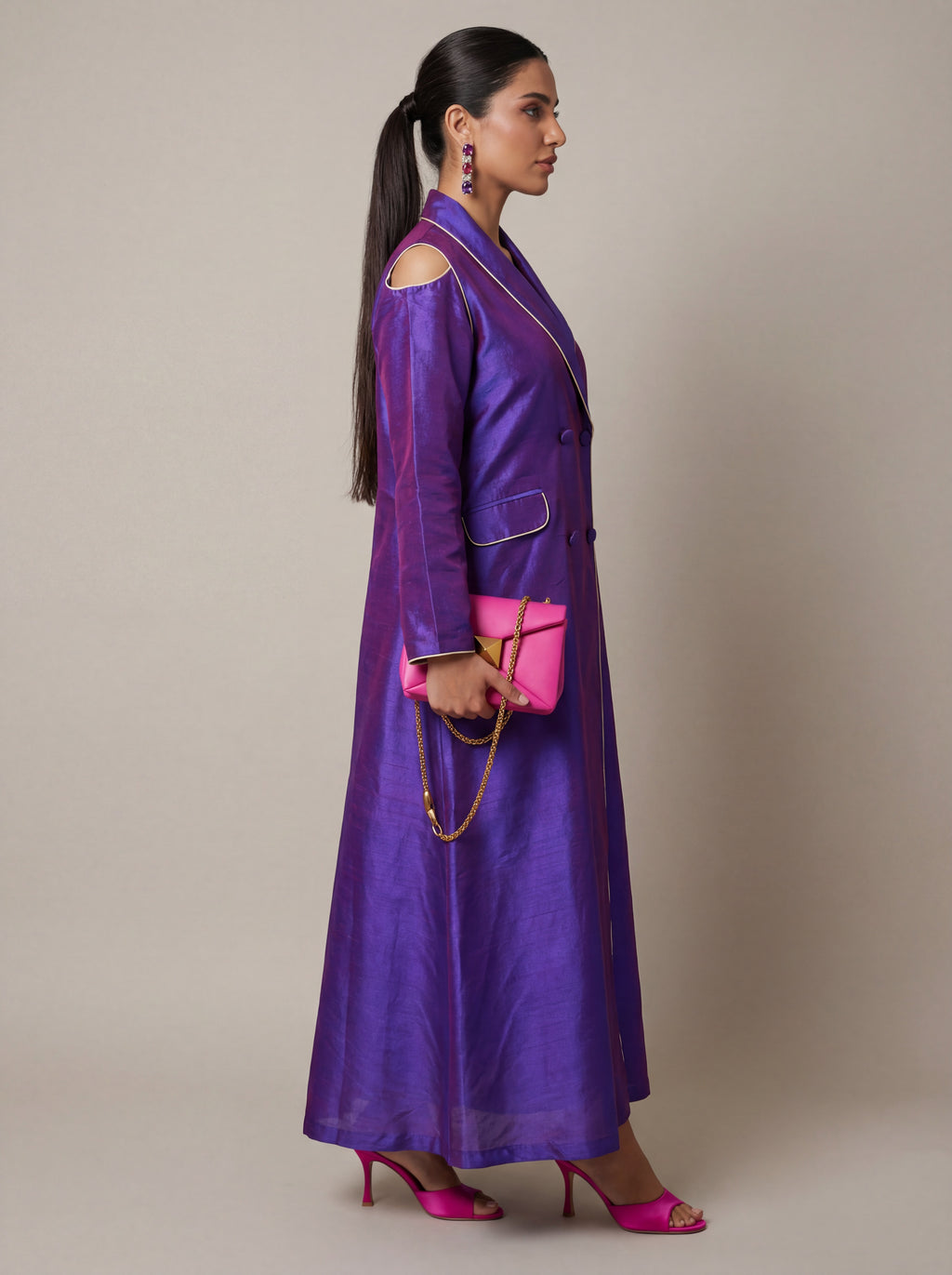 Off Shoulder Blazer Cut Kaftan/Dara'a Purple Pink I دراعة بدلة كويتية أوف شولدر بتطريز من الخلف