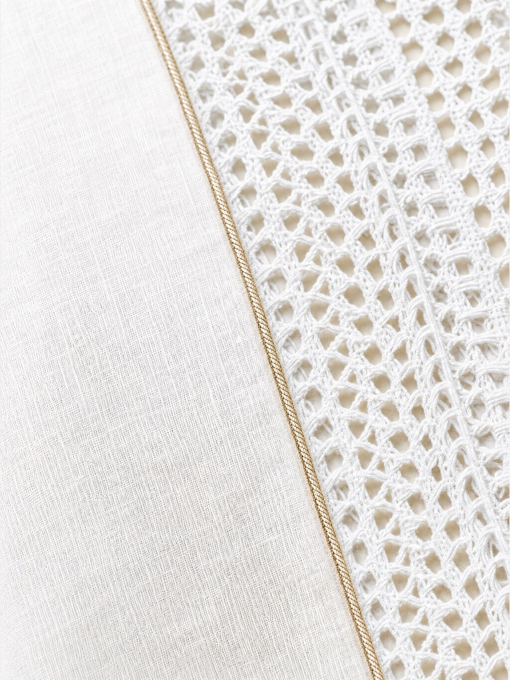 Krochet Linen Abaya Off White I عباية من الكتان والكروشيه من قطعتين